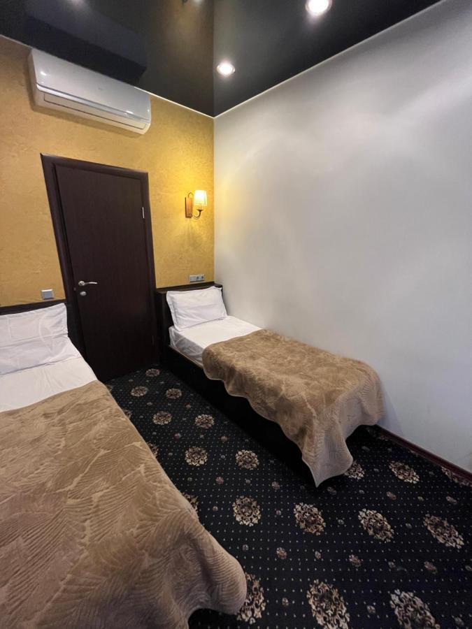 Hotel New Royal Tbilisi Exterior foto