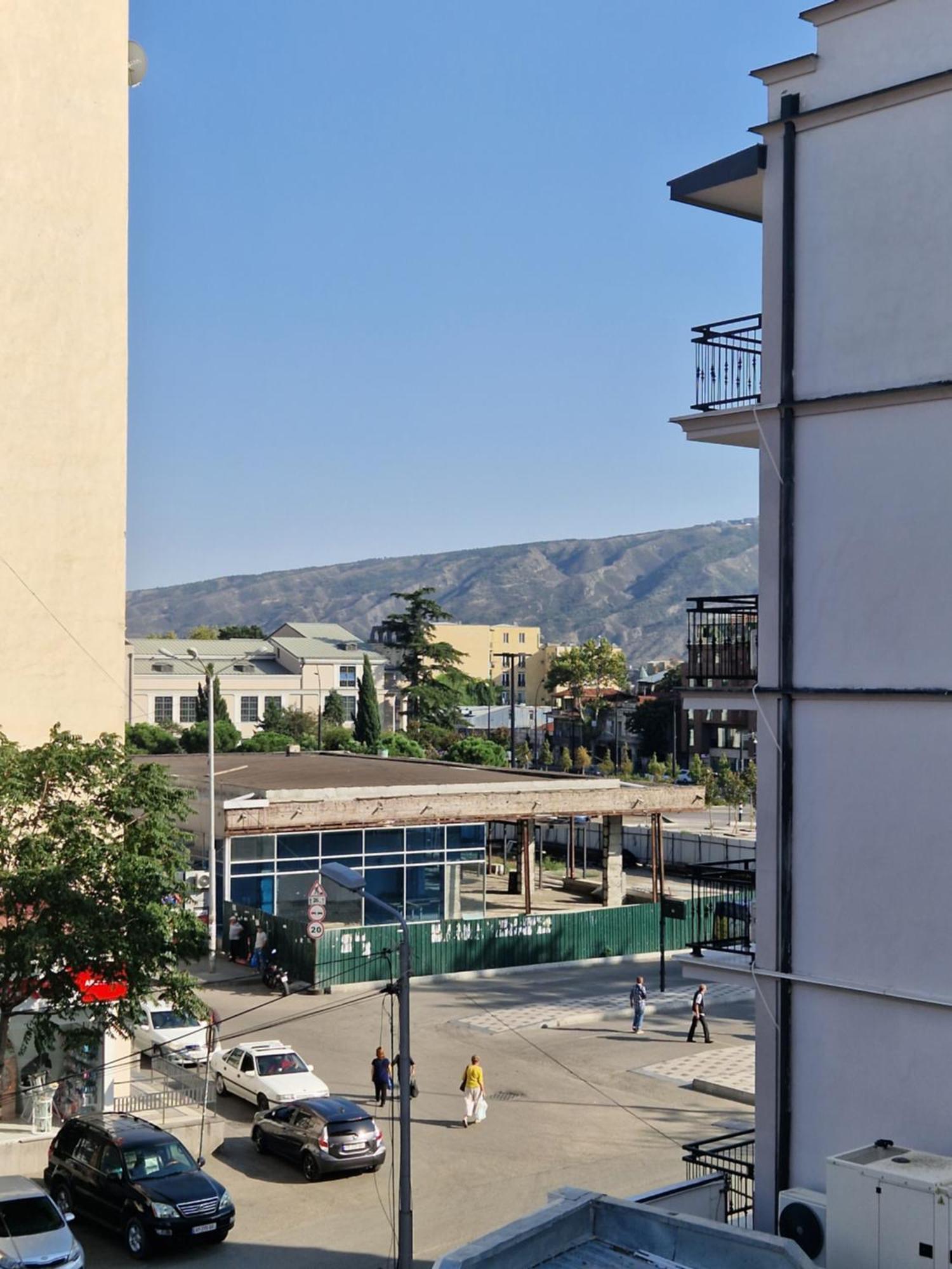 Hotel New Royal Tbilisi Quarto foto